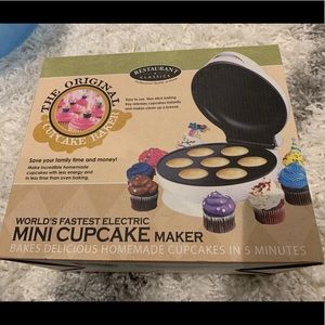 Mini Cupcake Maker